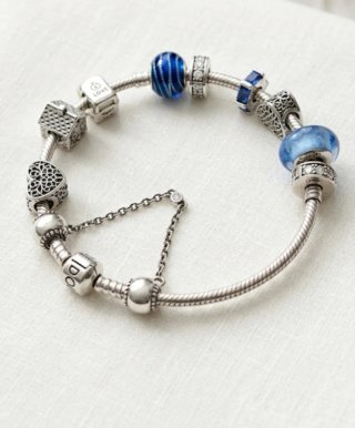 Pulsera Pandora Plata con Charms
