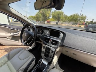 Volvo V40 2015