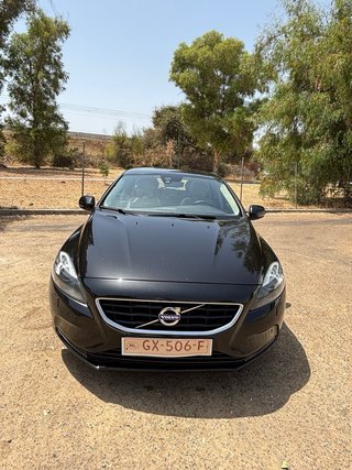 Volvo V40 2015