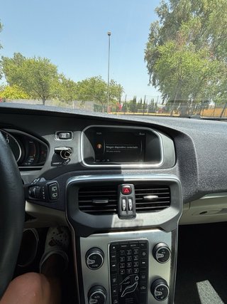Volvo V40 2015