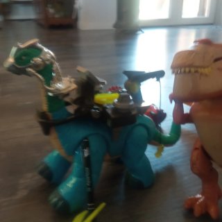 Lote dinosaurios y figura acción
