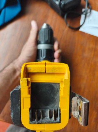 Taladro Dewalt 18V XR Li-Ion