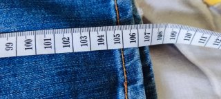 Pantalones Levis 527 en buen estado