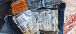 Pantalones Levis 527 en buen estado