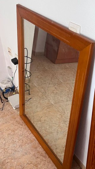 Espejo de madera y cristal
