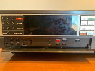 Grundig V2000 Stereo 2x4/2x8