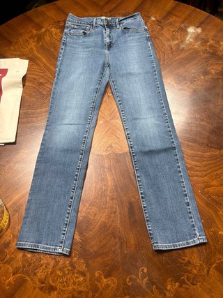 Levi's 724 High Rise Straight W27 Donna