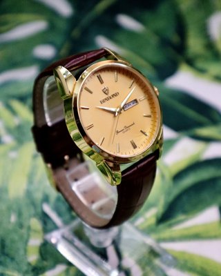 Reloj Caballero Caja Dorada Dial Champagne Elegant