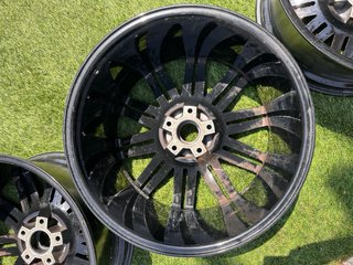 Llantas Porsche Cayenne Turbo 21' (No OEM)