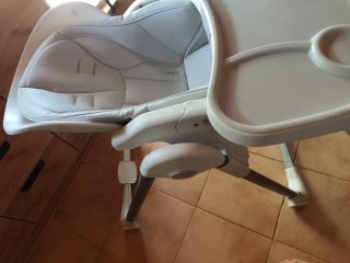 Trona reclinable y plegable