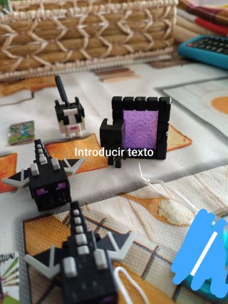 Figuras Minecraft Kinder Joy