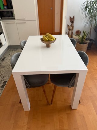 Mesa de comedor El Corte Inglés + 4 sillas