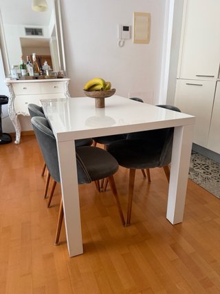 Mesa de comedor El Corte Inglés + 4 sillas