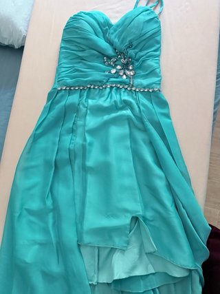 Abito da cerimonia con strass