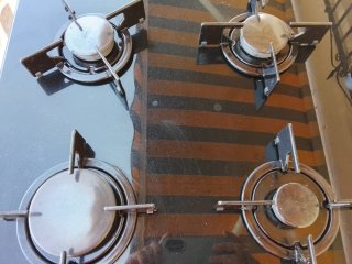 Cocina de gas 4 fuegos