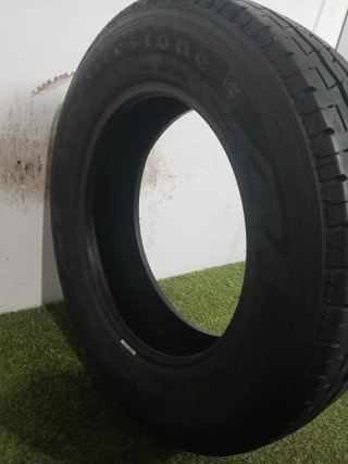 205 65 16C 107/105T FIRESTONE VANHAWK 2