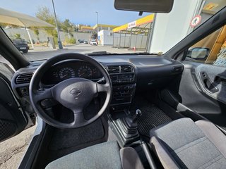 Nissan Sunny 1.6 16v SR 3P