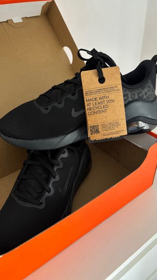 Nike Air Zoom Bella 7 Negro
