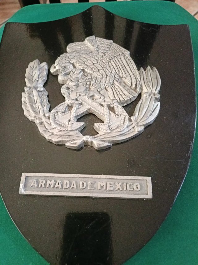 Scudo Armada de México in legno 30x23