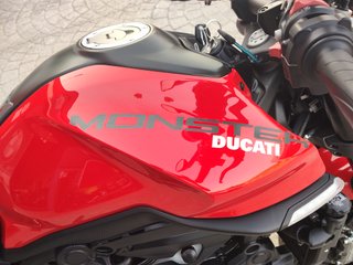 Ducati Monster 2022 Roja - Pocos Kms