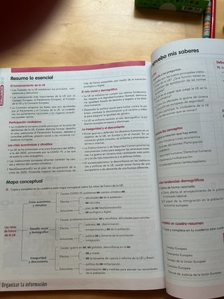 Geografía e historia : 4 ESO : Aragón Comunidad...