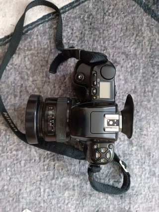 Nikon F-601 Fotocamera Reflex con Obiettivo Sigma