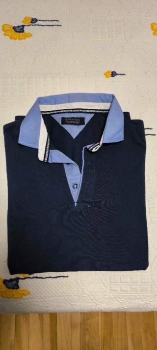 Polo Zara azul marino