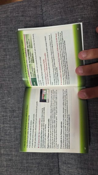 Pokémon Edición Esmeralda Trainer's Guide GBA