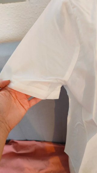 Camisa blanca con encaje