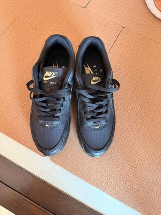 Nike Air Max Talla 40 Negro/Dorado
