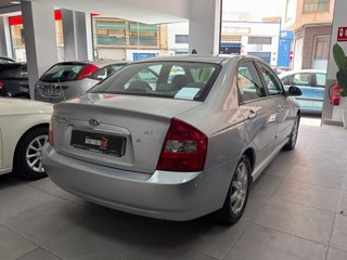 KIA Cerato 2006