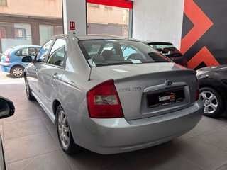 KIA Cerato 2006