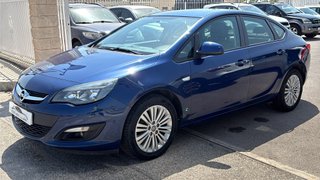 Opel Astra 2015