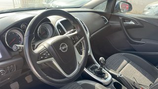 Opel Astra 2015