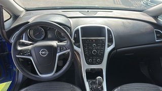 Opel Astra 2015