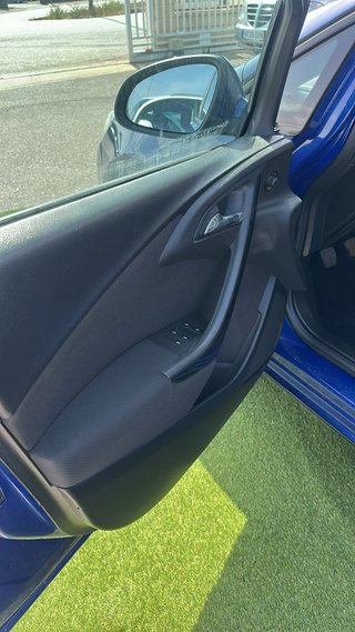 Opel Astra 2015