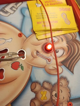Juego de mesa Operación