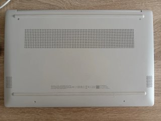 HP Portátil Intel Ultra 7 32GB RAM 1TB SSD