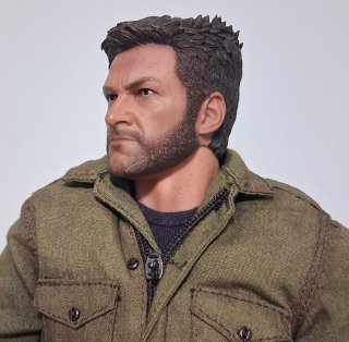 Figura articulada Wolverine Lobezno 1/6 Custom