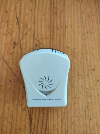 Bosslan Powerline 200M Ethernet Bridge