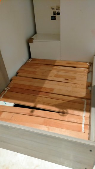Cama alta litera madera y azul