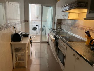 Muebles de cocina con electrodomésticos