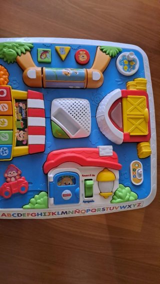 Mesa de actividades musical Fisher-Price