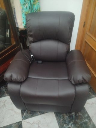 Sillón relax de piel marrón