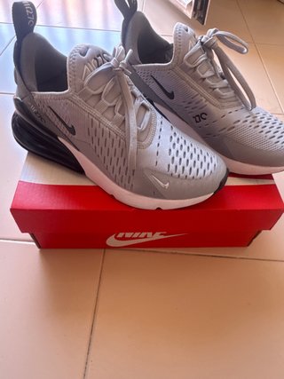 Nike Air Max 270 Gris