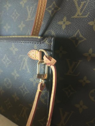 Bolso Neverfull MM Louis Vuitton Rose Beige
