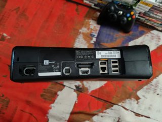 Xbox 360 Negra + 49 juegos TODOS con disco
