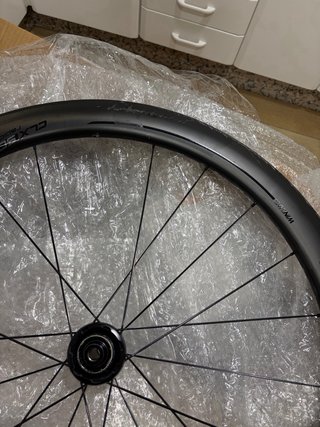 Rueda delantera roval clx 50 carbono carretera