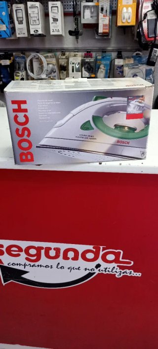 Plancha de ropa Bosch blanca
