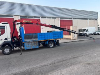 Camión DAF LF 180 con Grúa PK8500